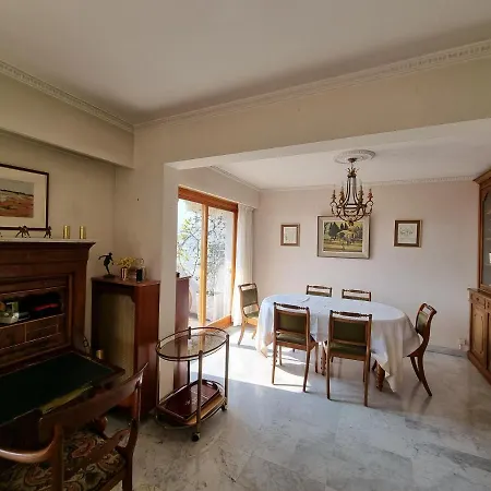 Apartment Petit Juas
